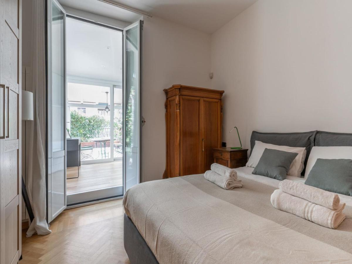 The Best Rent - Spacious Apartment Near Colonne S Lorenzo Милан Экстерьер фото