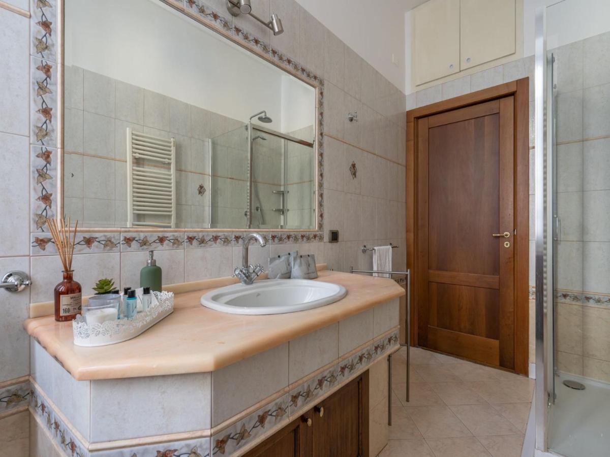 The Best Rent - Spacious Apartment Near Colonne S Lorenzo Милан Экстерьер фото